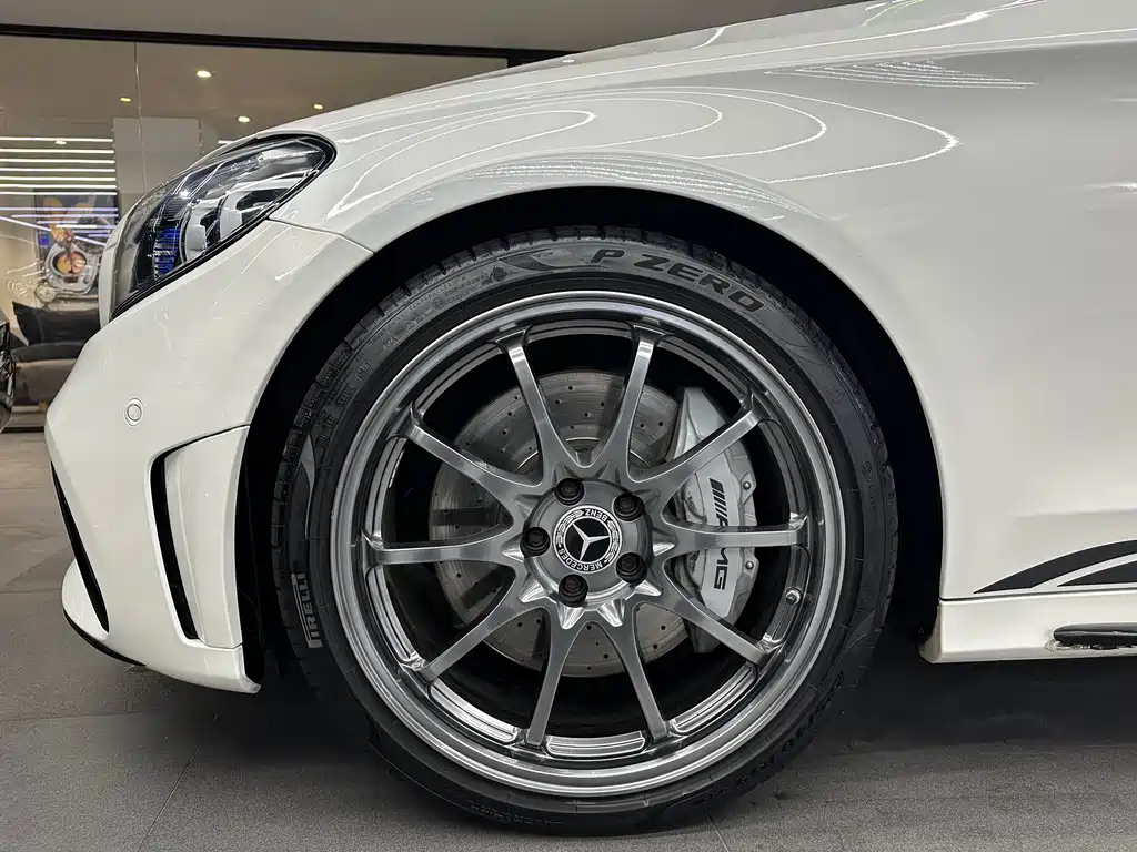 Mercedes-Benz C-Class AMG — фото 19