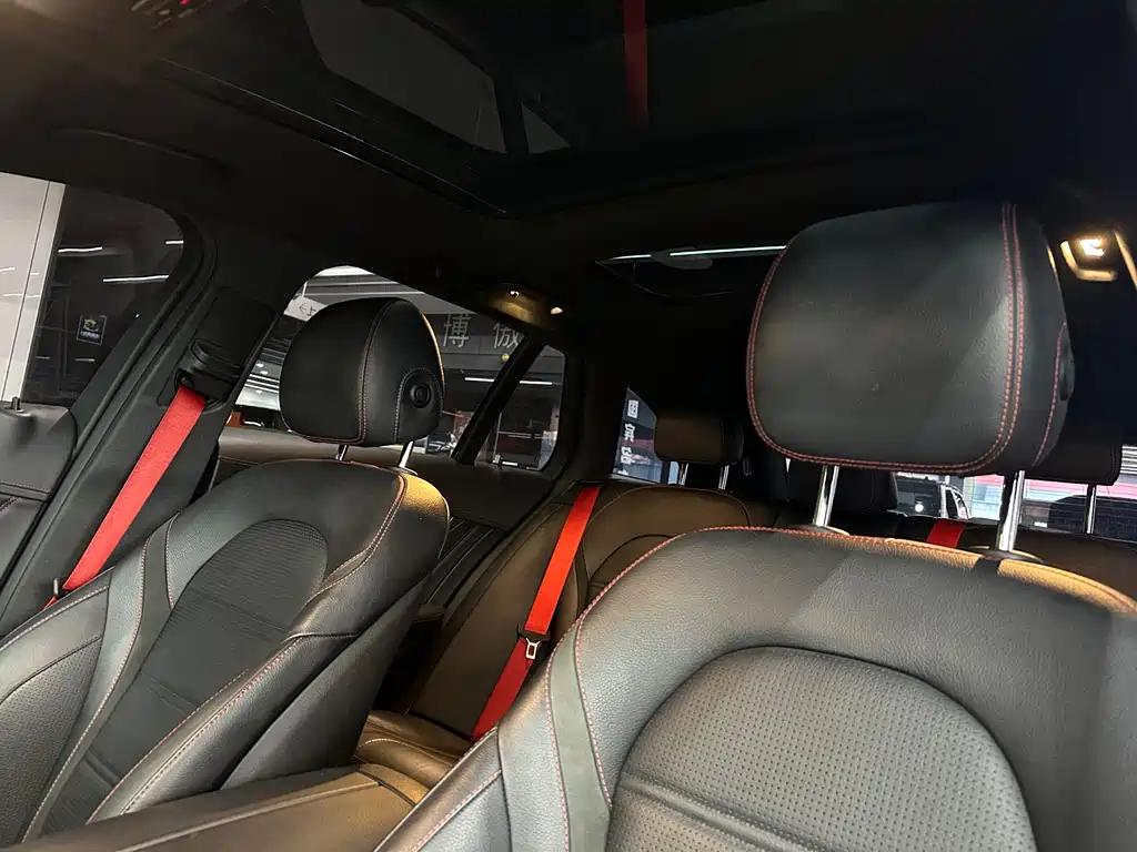 Mercedes-Benz C-Class AMG — фото 6