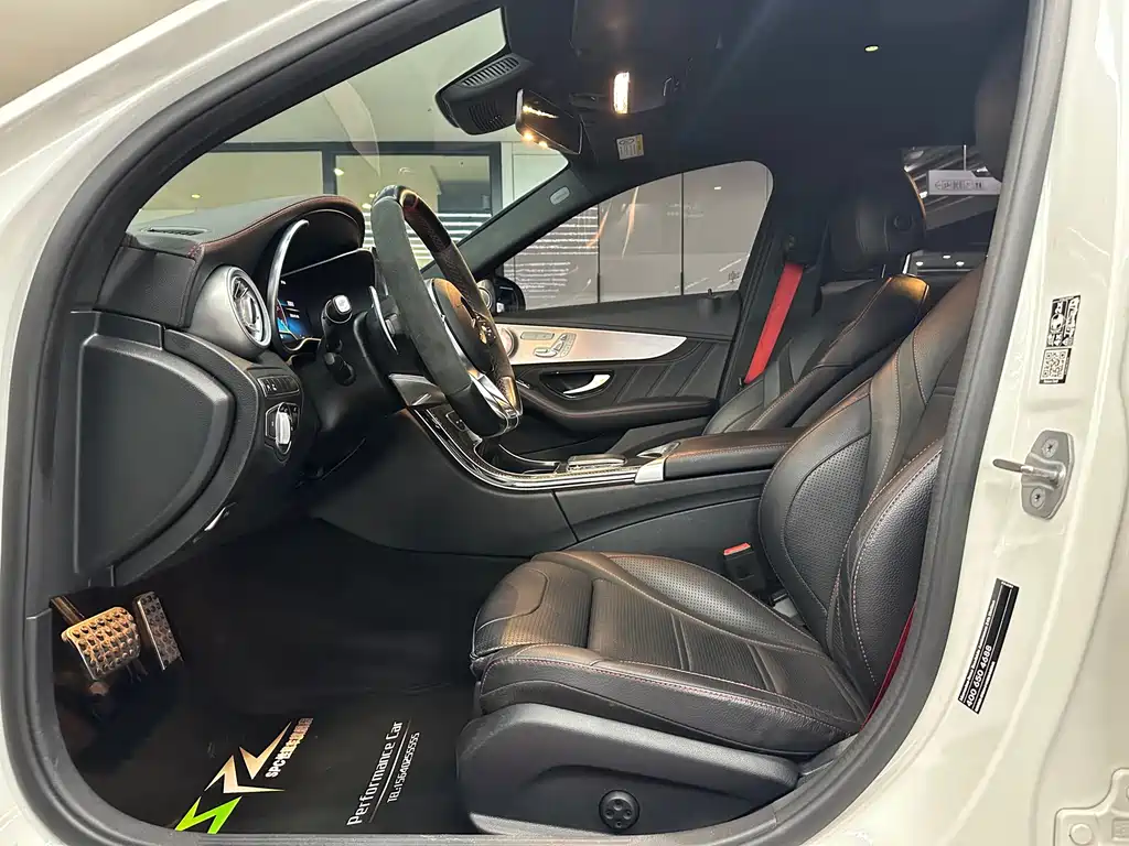 Mercedes-Benz C-Class AMG — фото 7