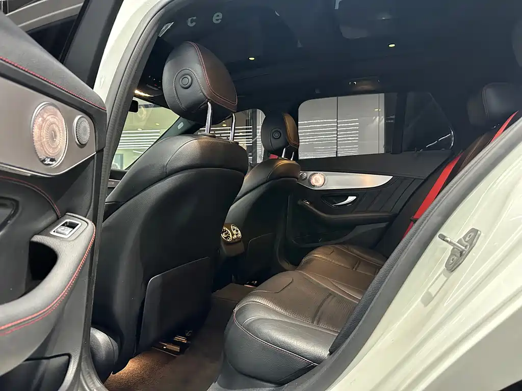 Mercedes-Benz C-Class AMG — фото 8