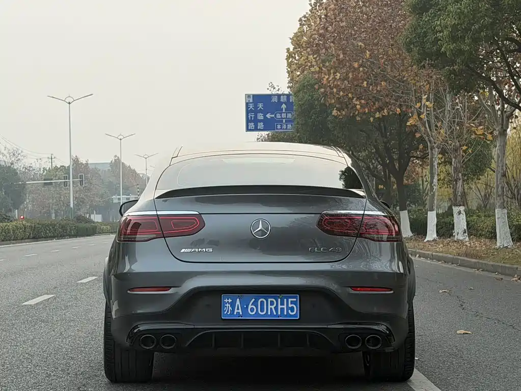 Mercedes-Benz GLC Coupe AMG — фото 6