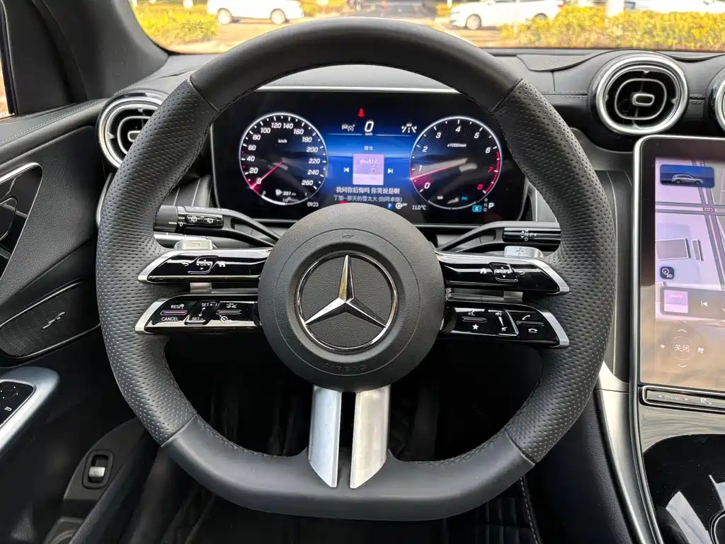 Mercedes-Benz GLC — фото 10