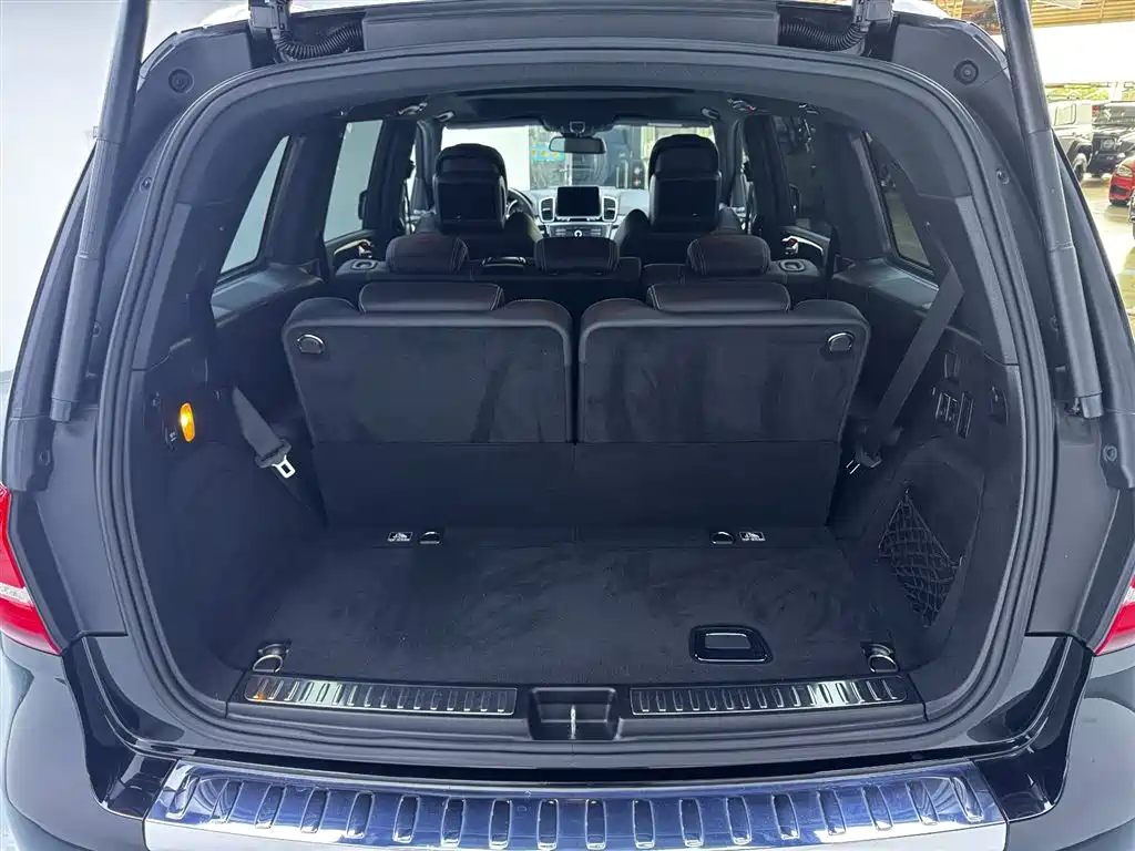 Mercedes-Benz GLS AMG — фото 9