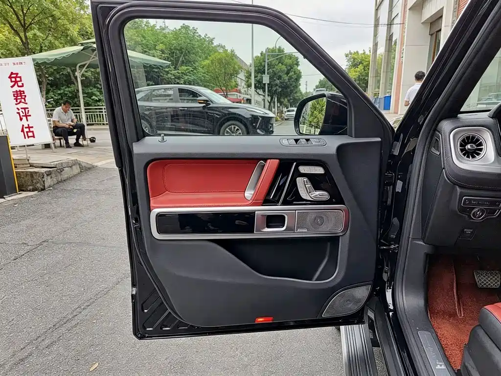 Mercedes-Benz G-Class AMG — фото 6