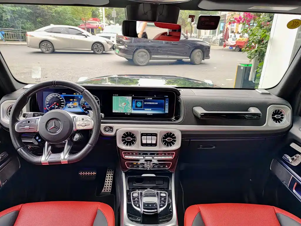 Mercedes-Benz G-Class AMG — фото 10