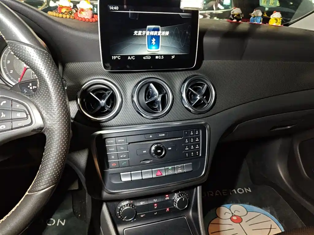 Mercedes-Benz GLA — фото 13