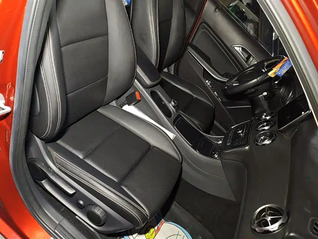 Mercedes-Benz GLA — фото 25