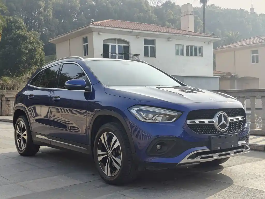 Mercedes-Benz GLA — фото 3