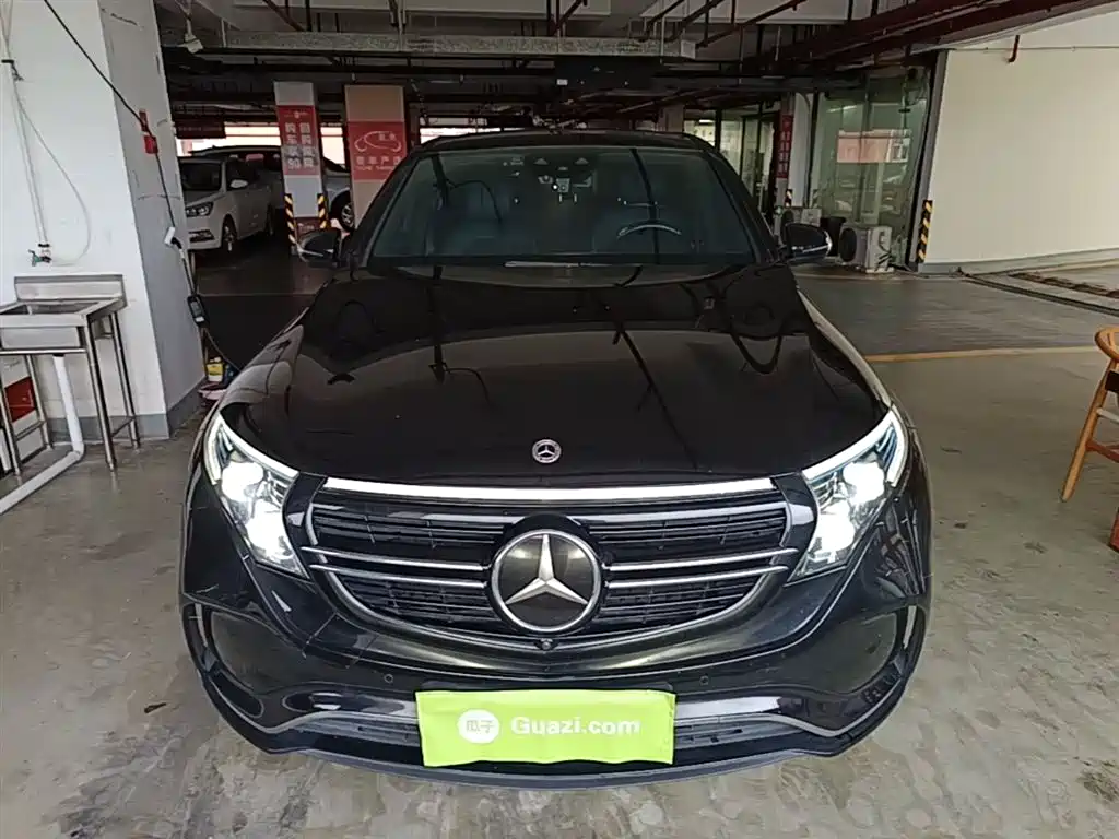 Mercedes-Benz EQC — фото 3