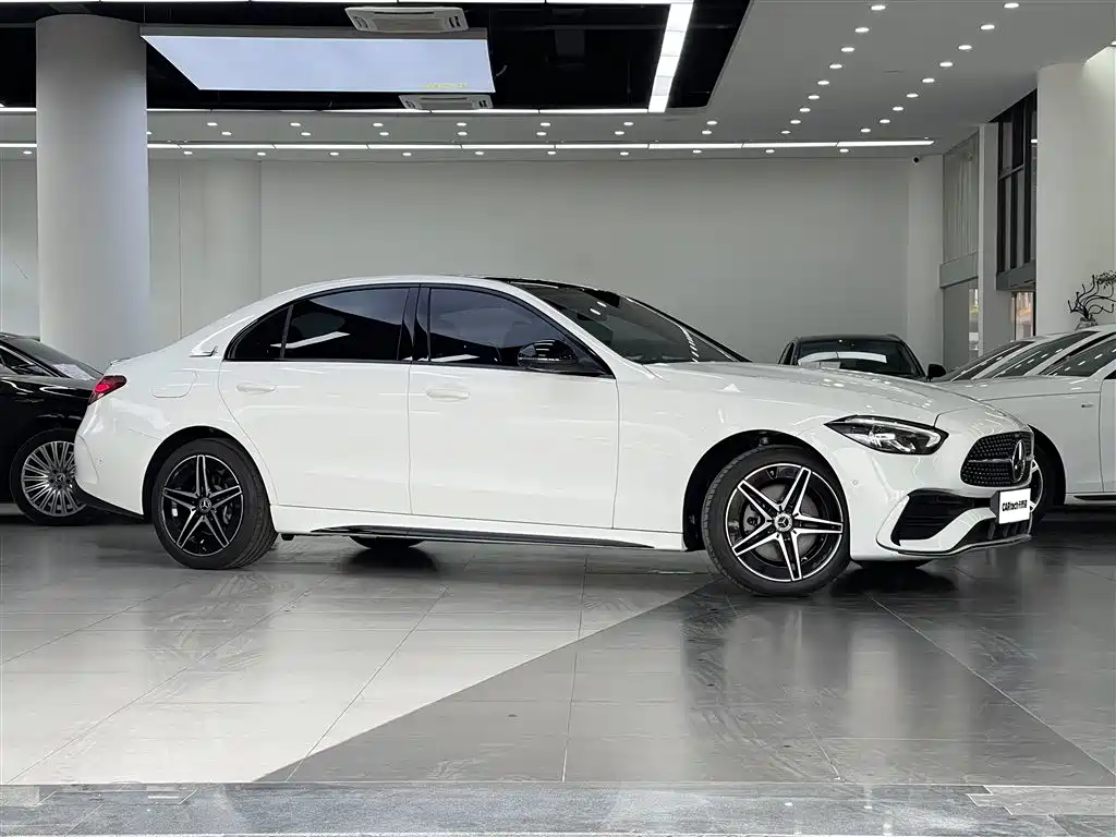 Mercedes-Benz C-Class — фото 3