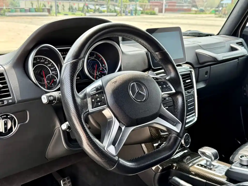 Mercedes-Benz G-Class AMG — фото 7