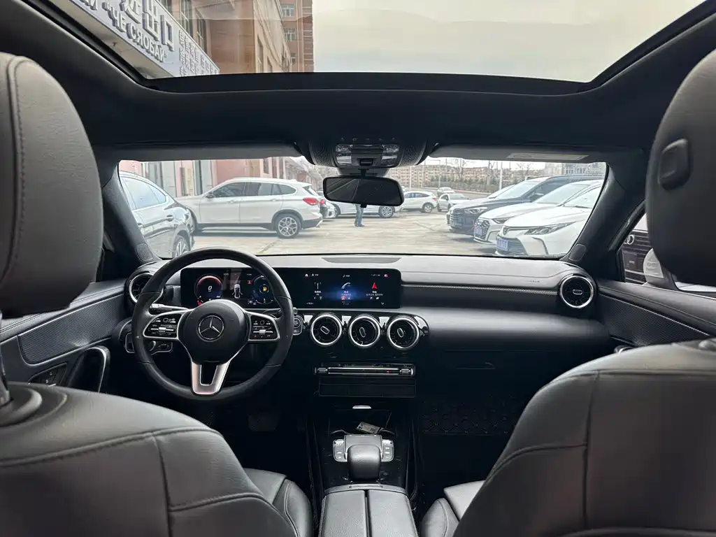 Mercedes-Benz A-Class — фото 17