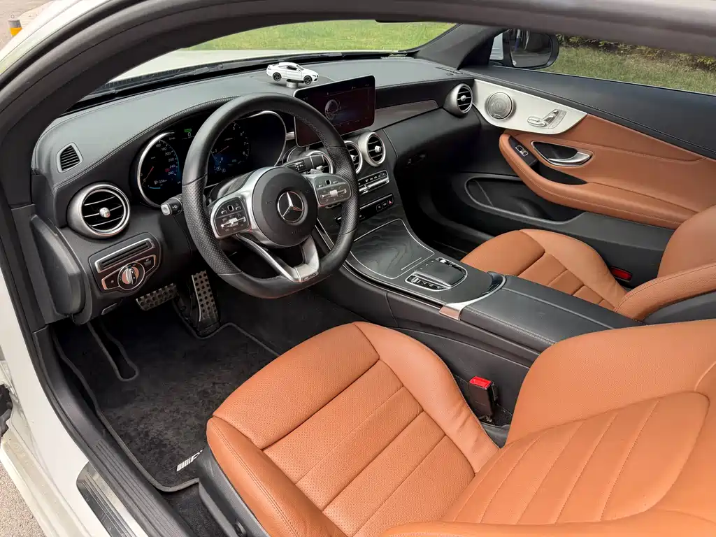 Mercedes-Benz C-Class (Import) — фото 4