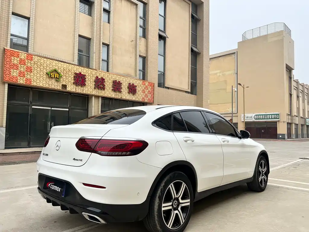 Mercedes-Benz GLC Coupe — фото 9