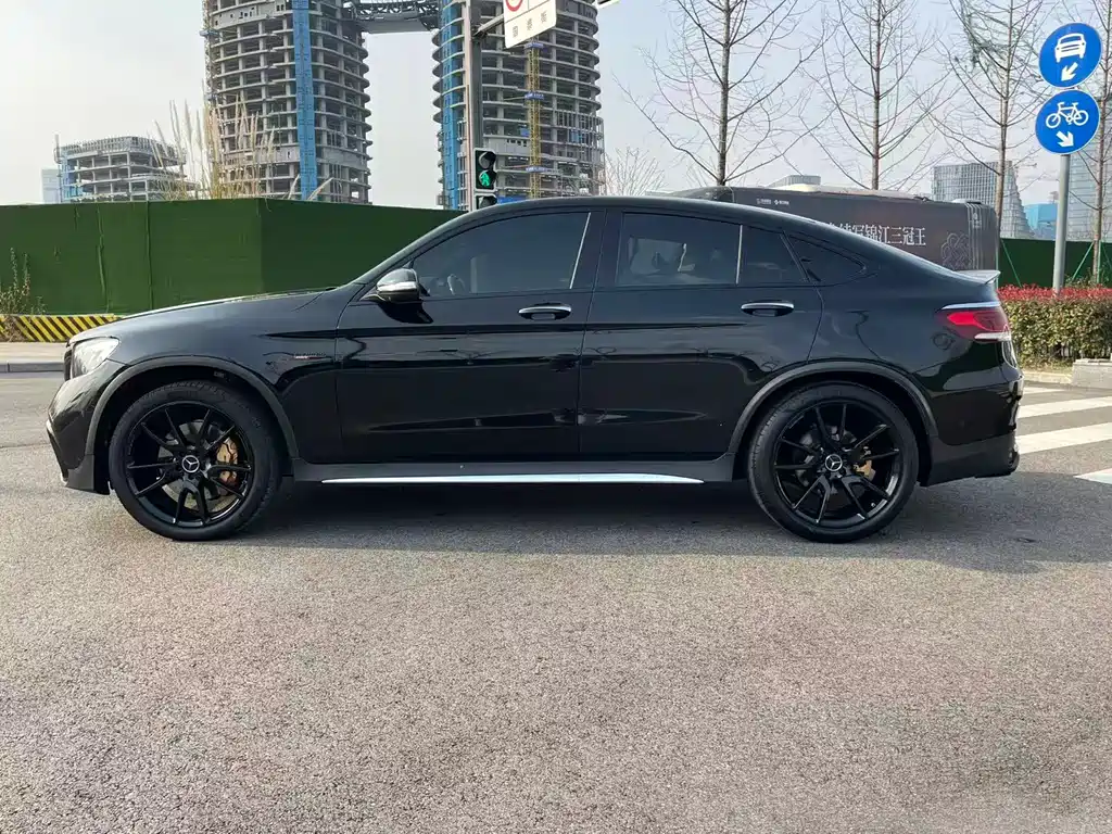 Mercedes-Benz GLC Coupe AMG — фото 4