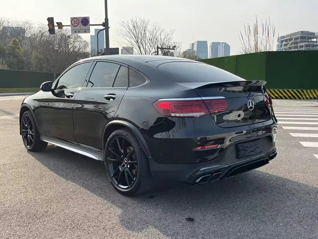 Mercedes-Benz GLC Coupe AMG — фото 5