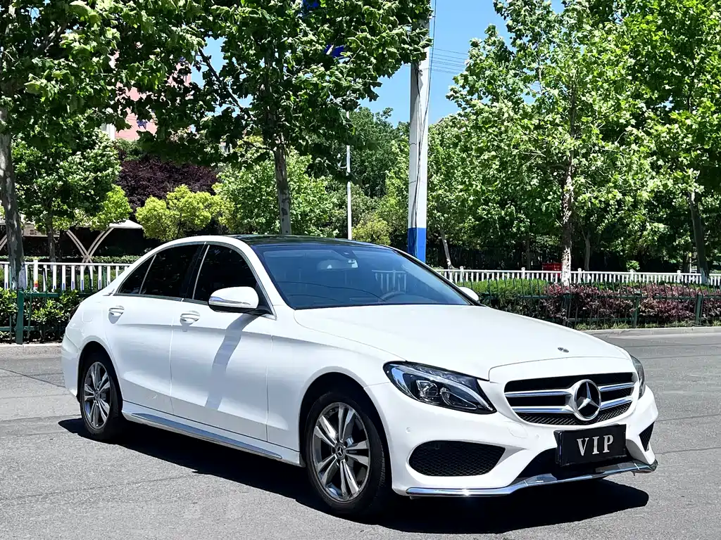 Mercedes-Benz C-Class — фото 3