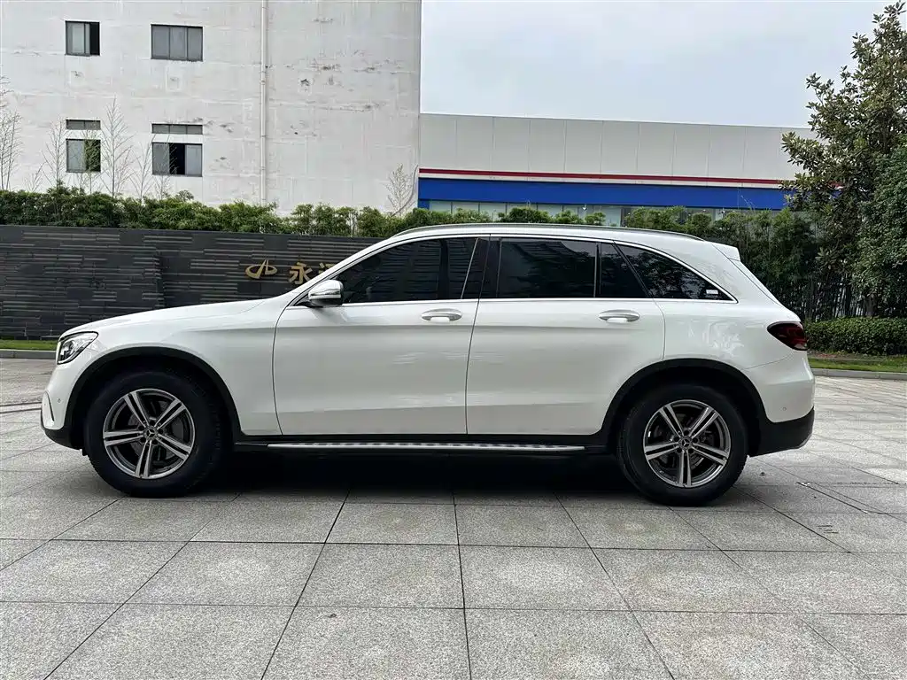 Mercedes-Benz GLC — фото 11
