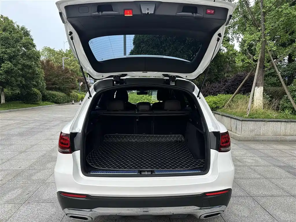 Mercedes-Benz GLC — фото 10
