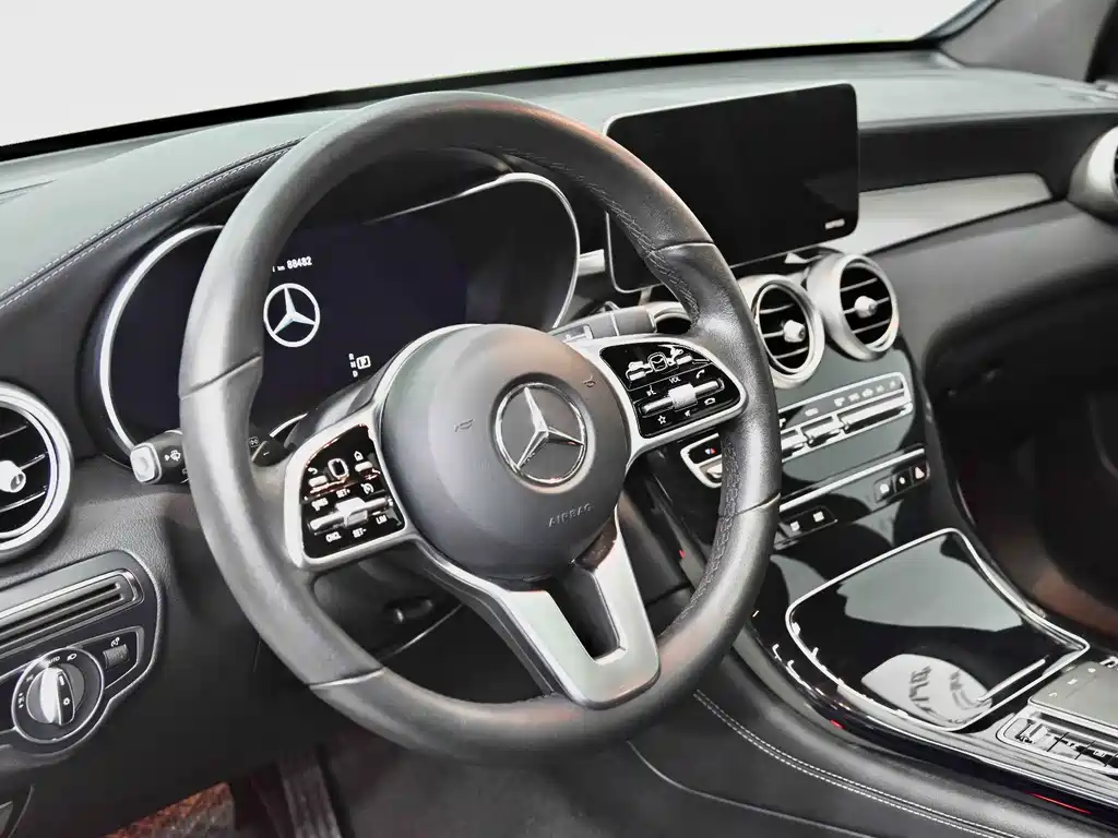 Mercedes-Benz GLC — фото 20