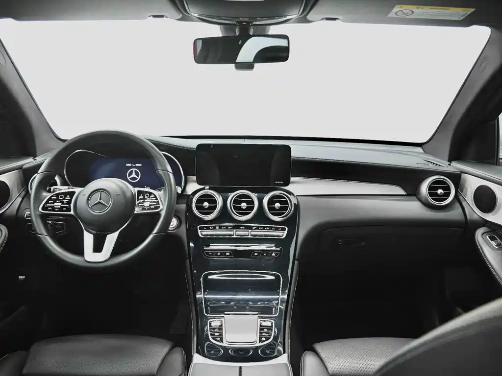 Mercedes-Benz GLC — фото 28
