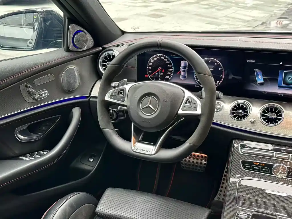 Mercedes-Benz E-Class AMG — фото 7