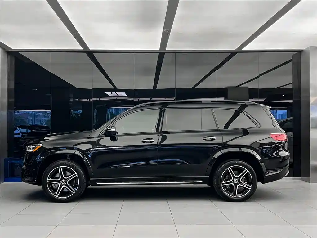 Mercedes-Benz GLS — фото 3