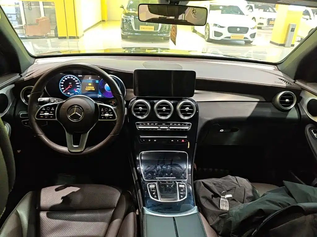 Mercedes-Benz GLC — фото 10