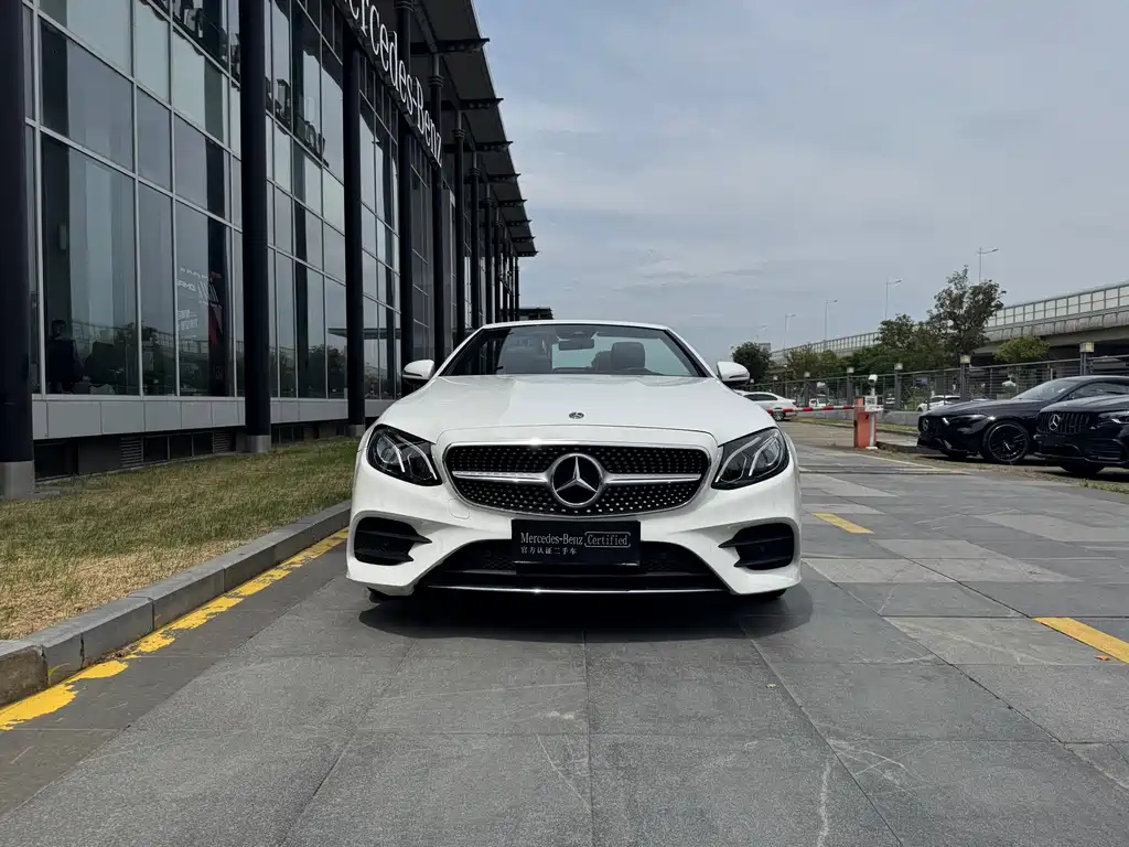 Mercedes-Benz E-Class (Import) — фото 7