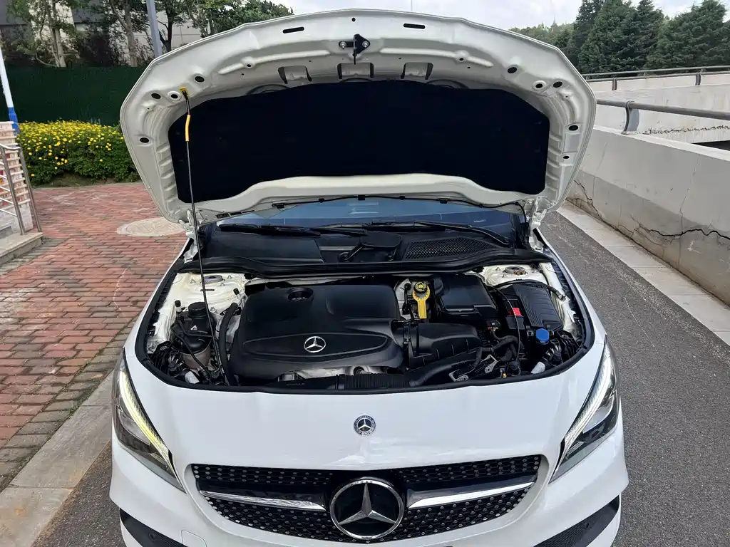 Mercedes-Benz CLA (Import) — фото 32