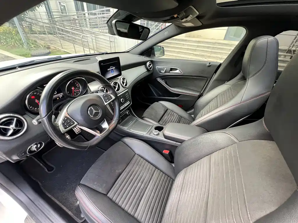 Mercedes-Benz CLA (Import) — фото 8