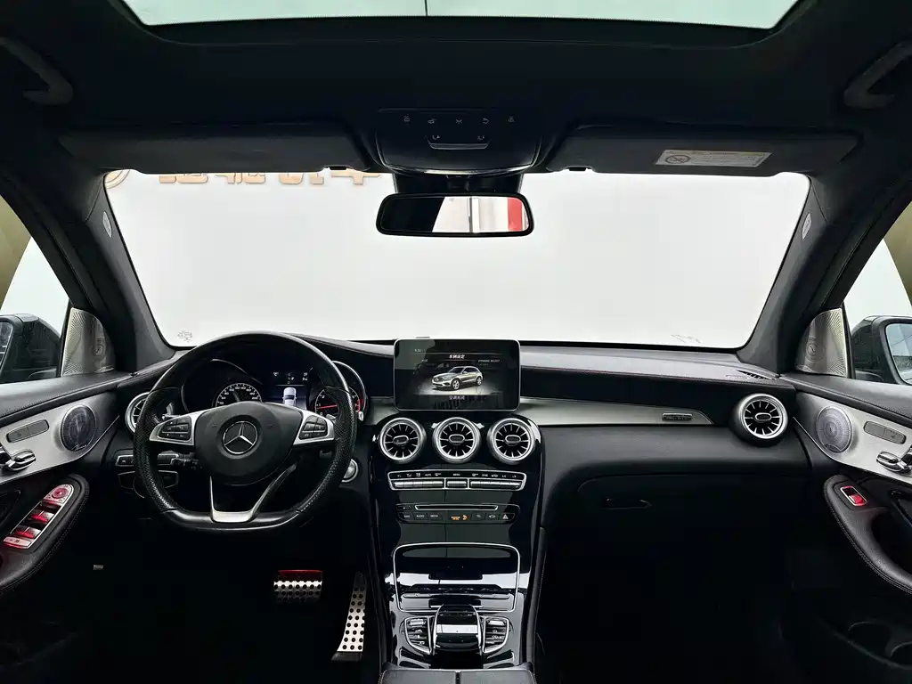 Mercedes-Benz GLC AMG — фото 4