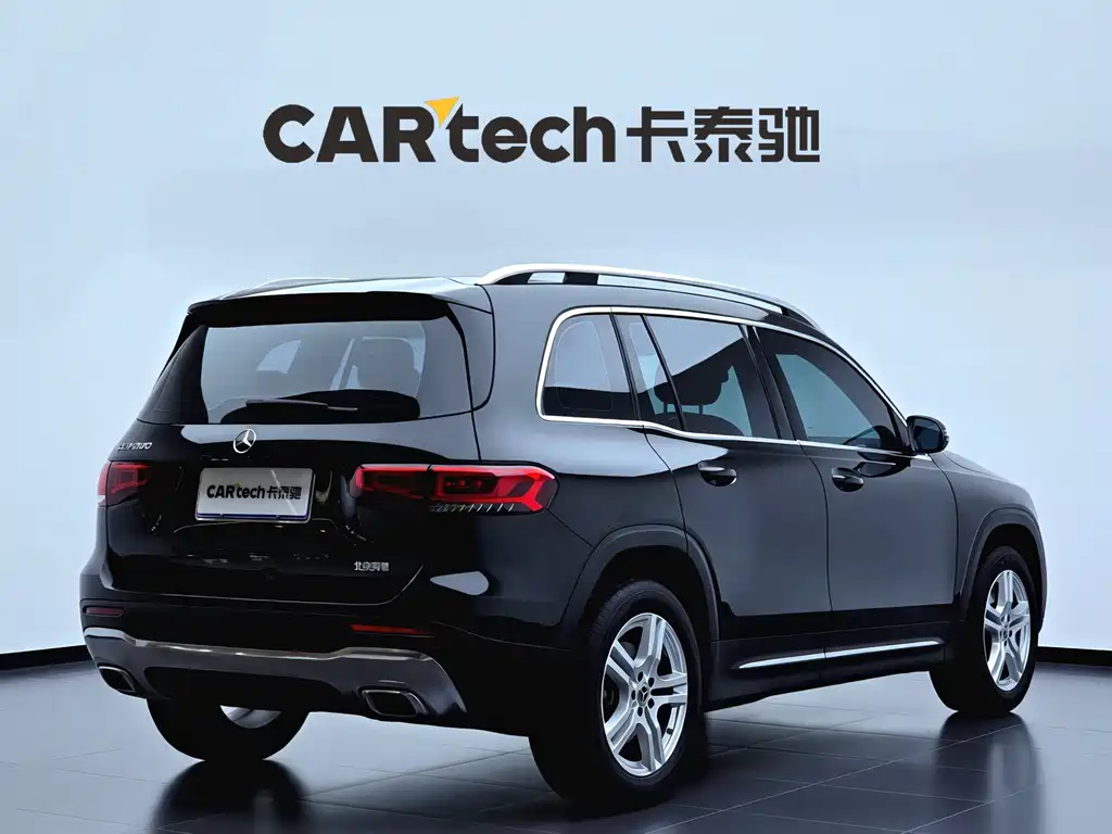 Mercedes-Benz GLB — фото 5