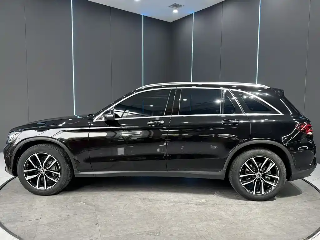 Mercedes-Benz GLC — фото 4