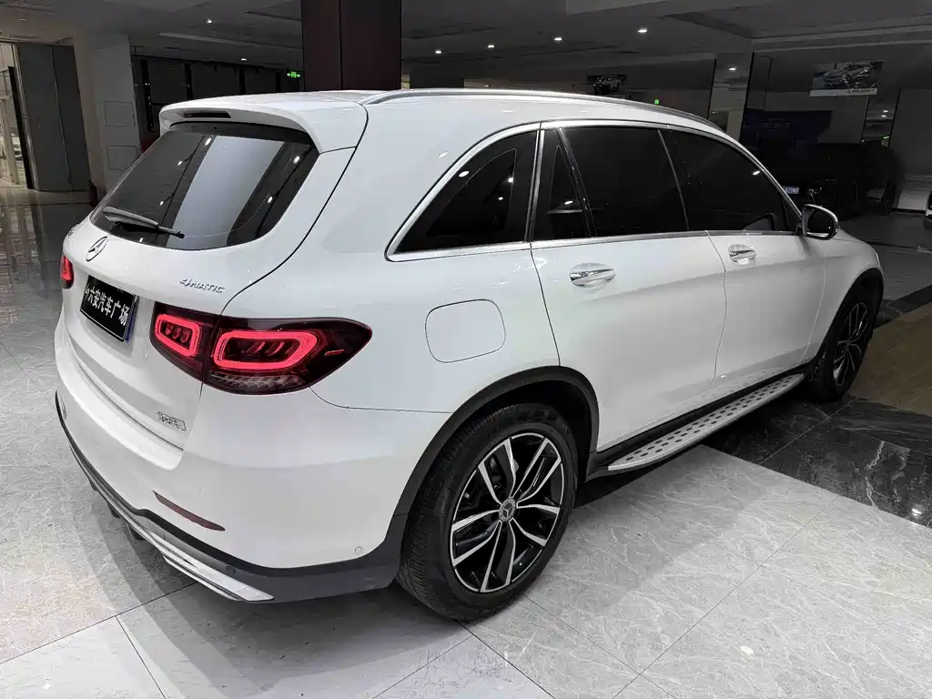 Mercedes-Benz GLC — фото 4