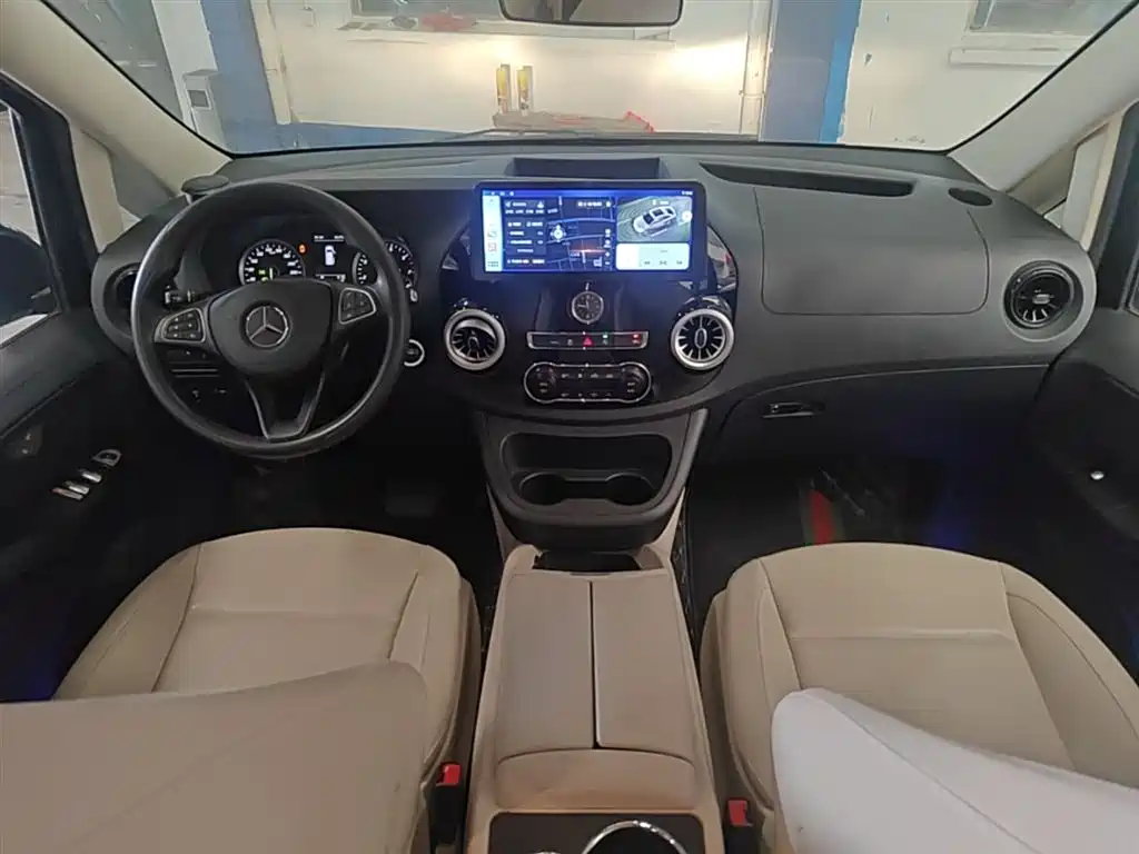Mercedes-Benz Vito — фото 10
