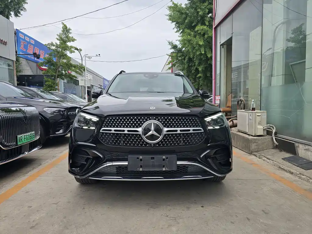 Mercedes-Benz GLE (Import) — фото 2
