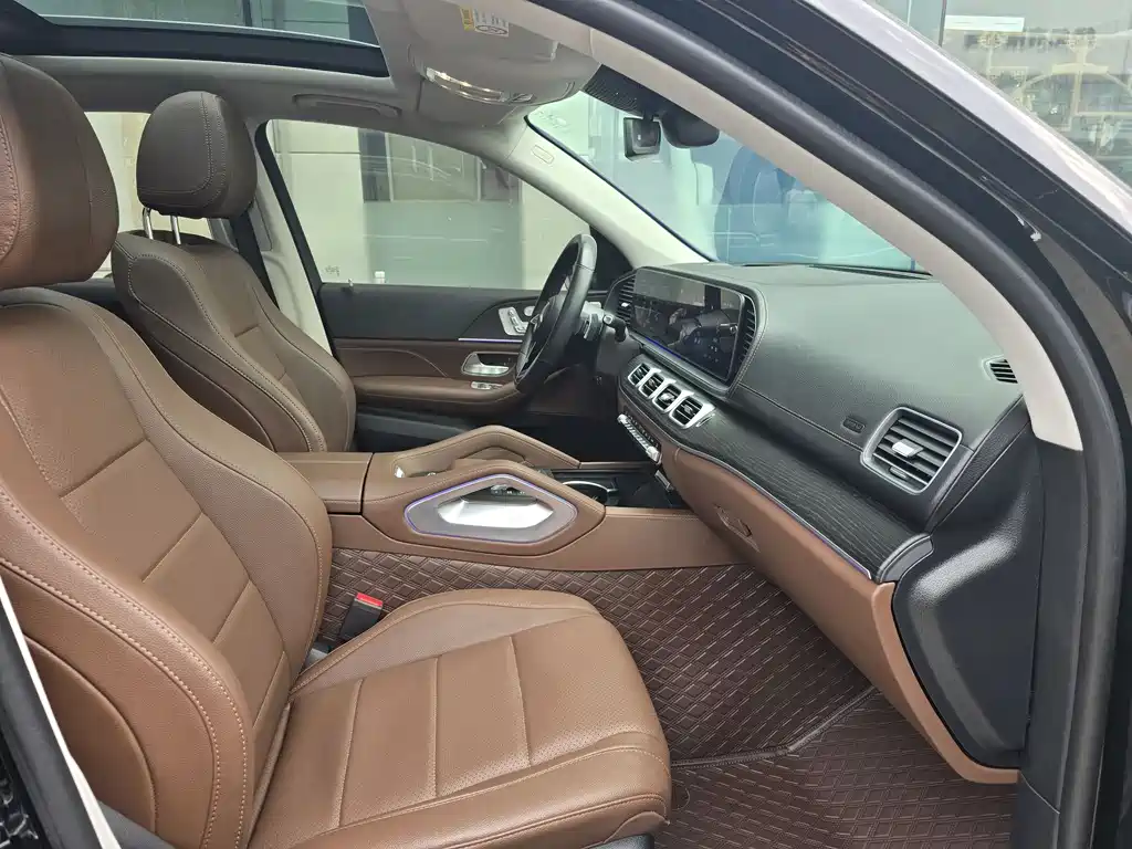 Mercedes-Benz GLE (Import) — фото 17