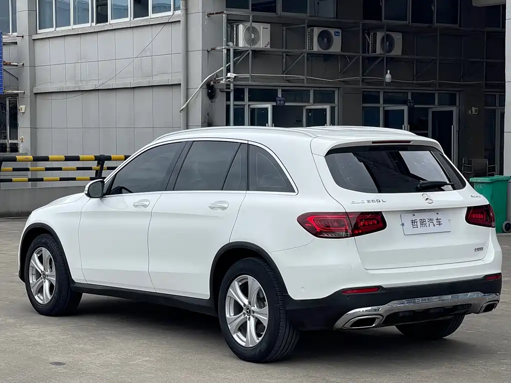 Mercedes-Benz GLC — фото 9