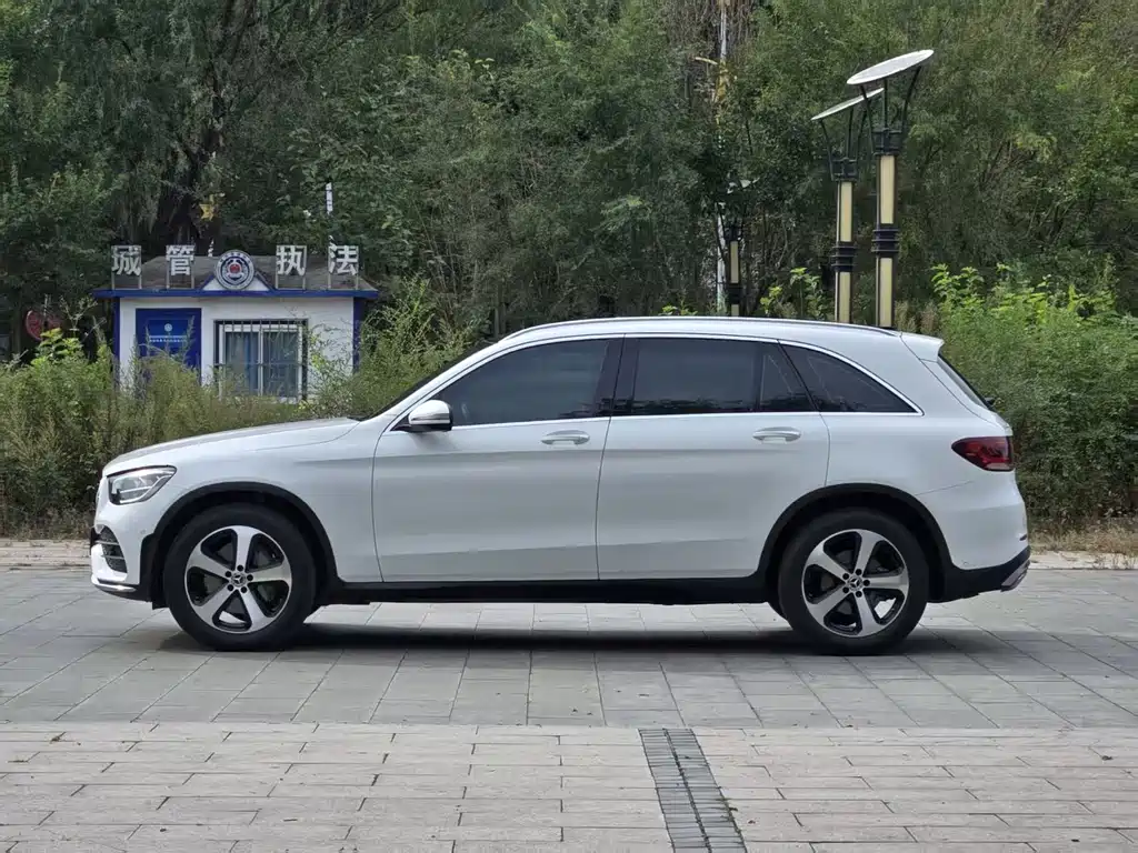 Mercedes-Benz GLC — фото 3
