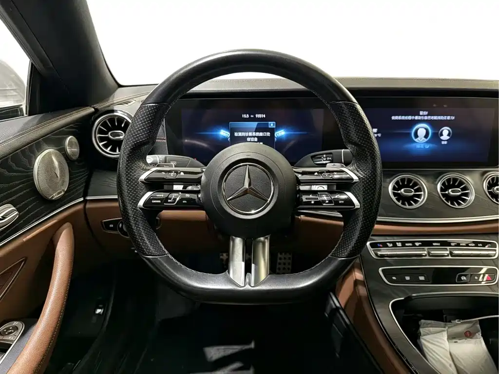 Mercedes-Benz E-Class (Import) — фото 8