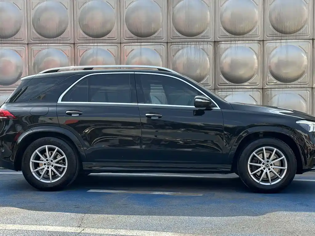 Mercedes-Benz GLE (Import) — фото 9