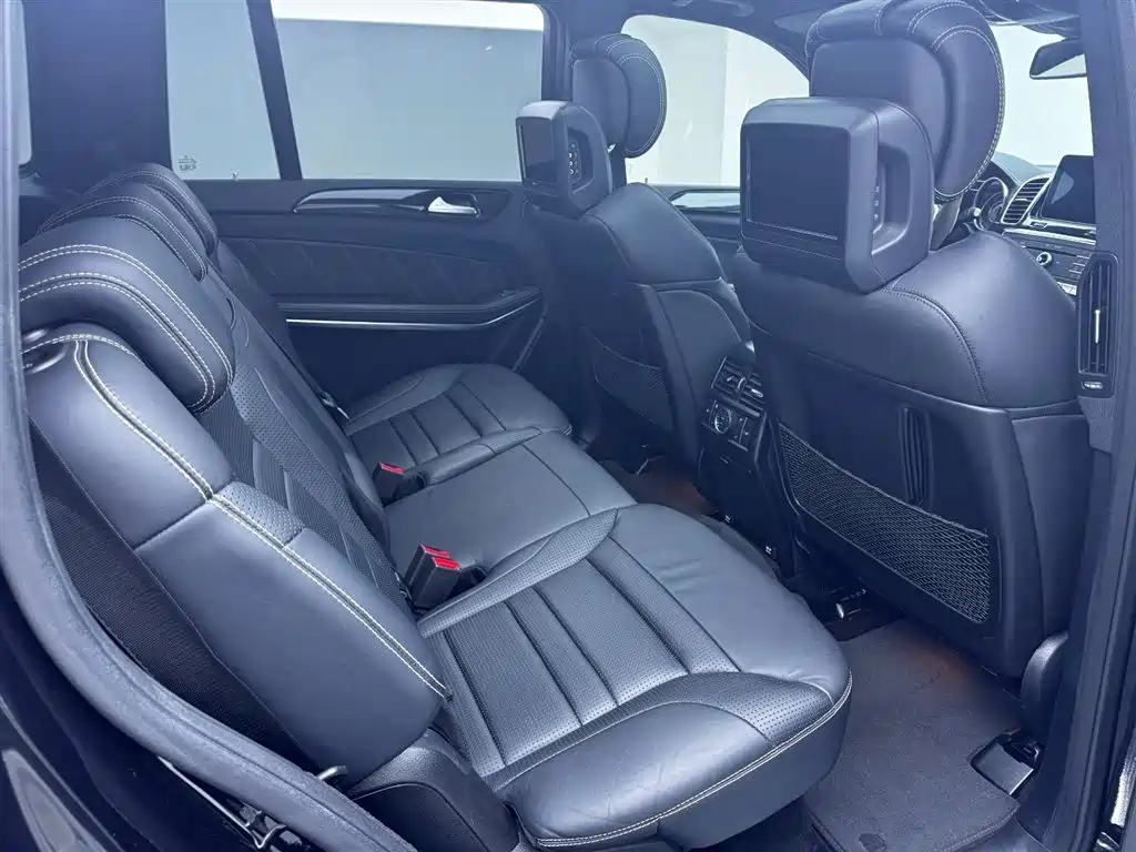 Mercedes-Benz GLS AMG — фото 23