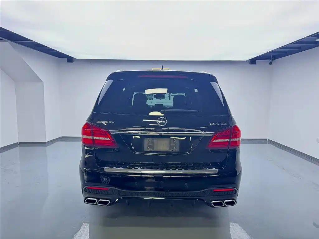 Mercedes-Benz GLS AMG — фото 5