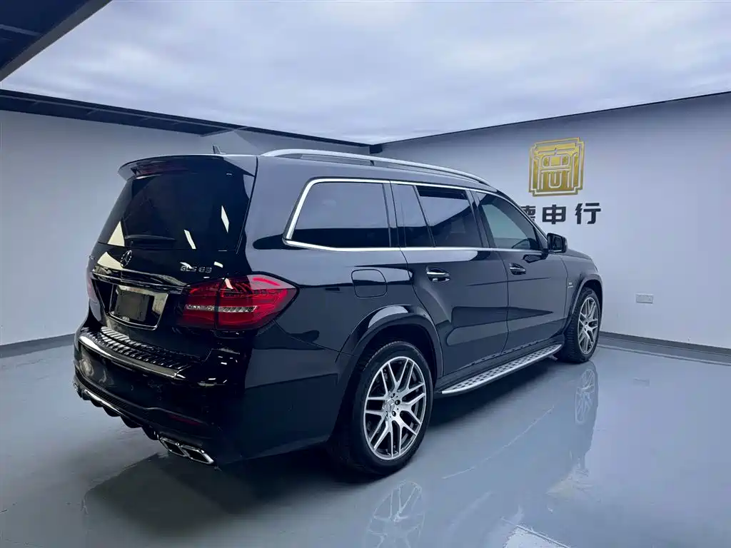 Mercedes-Benz GLS AMG — фото 6