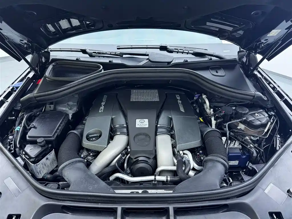 Mercedes-Benz GLS AMG — фото 9