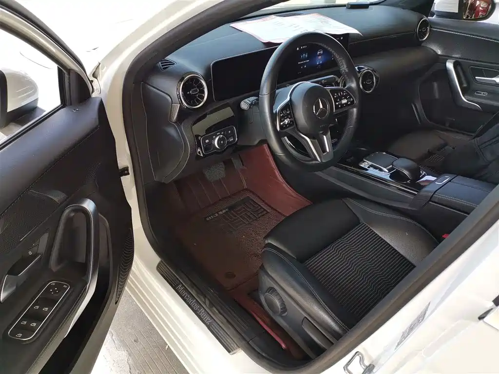 Mercedes-Benz A-Class (Import) — фото 13