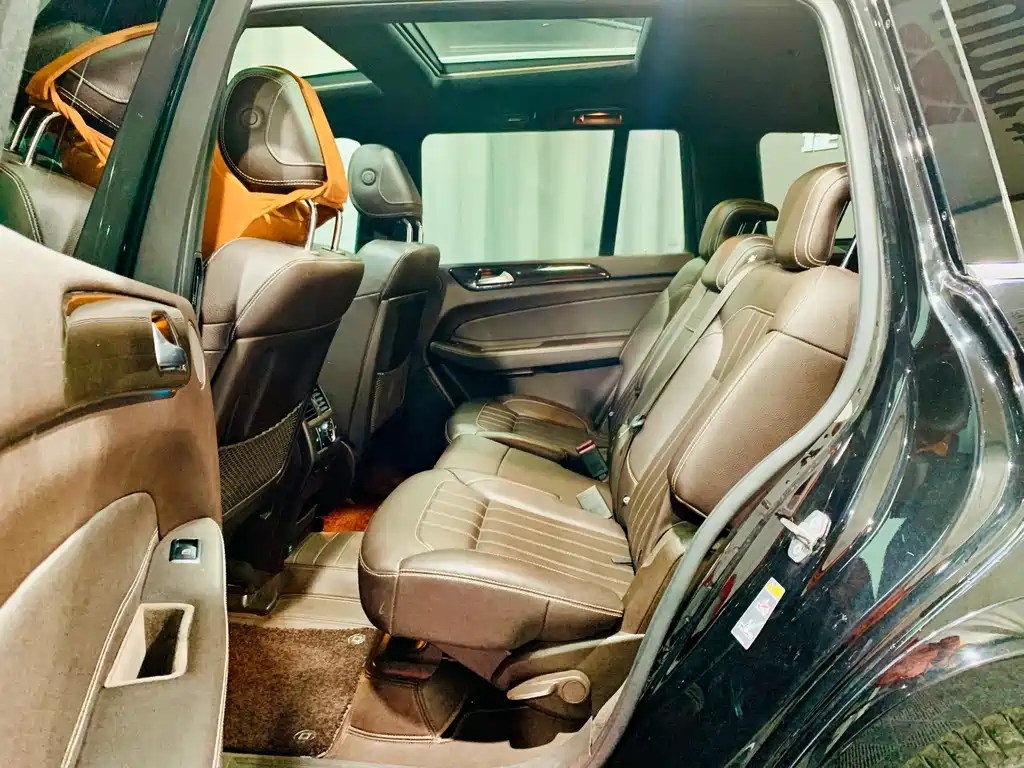 Mercedes-Benz GLS — фото 13