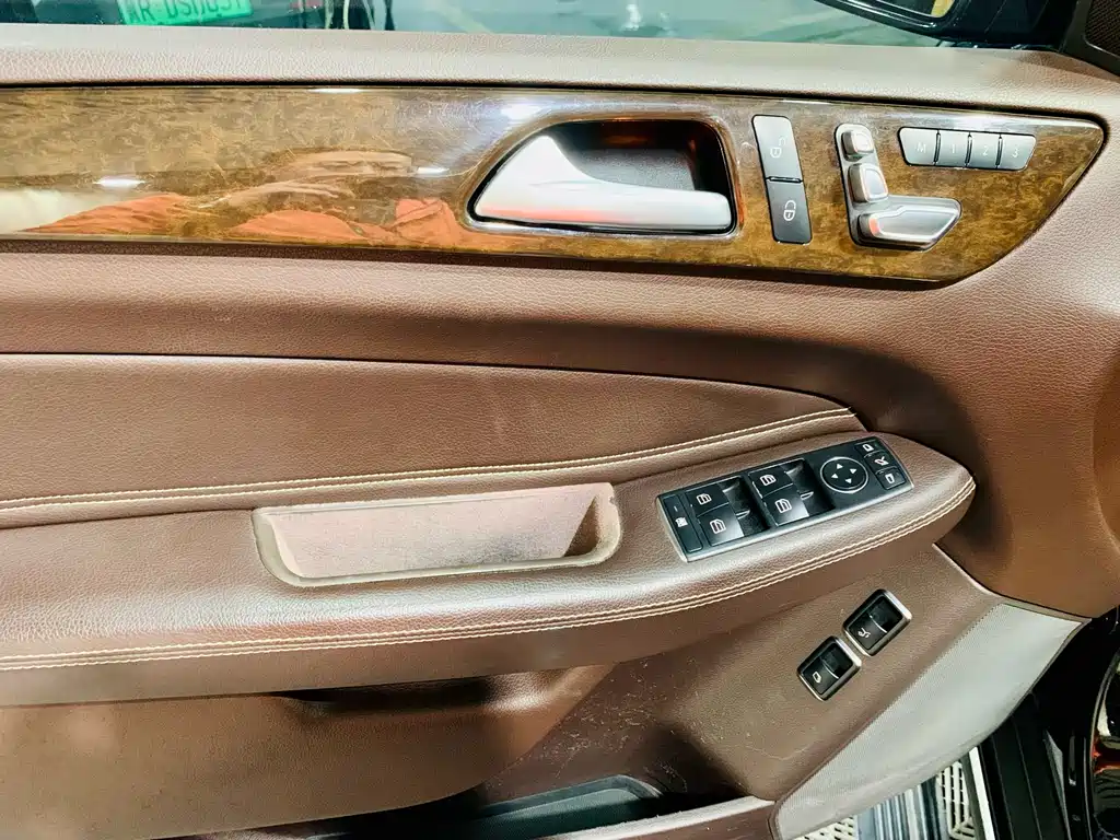 Mercedes-Benz GLS — фото 20