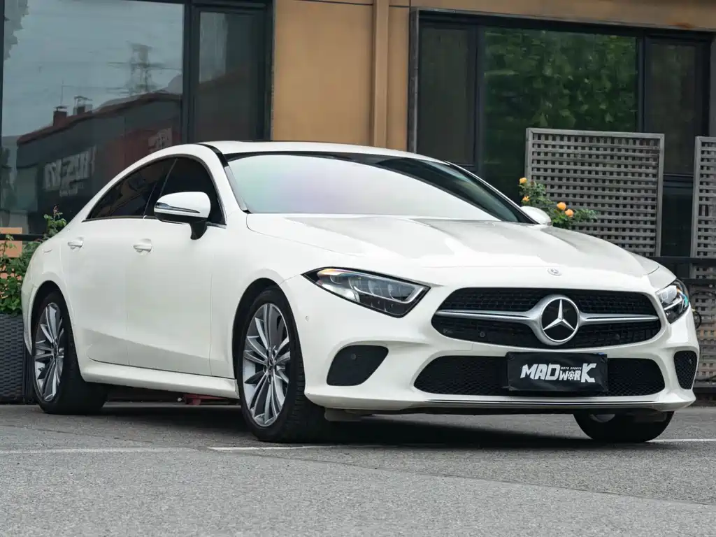 Mercedes-Benz CLS — фото 3
